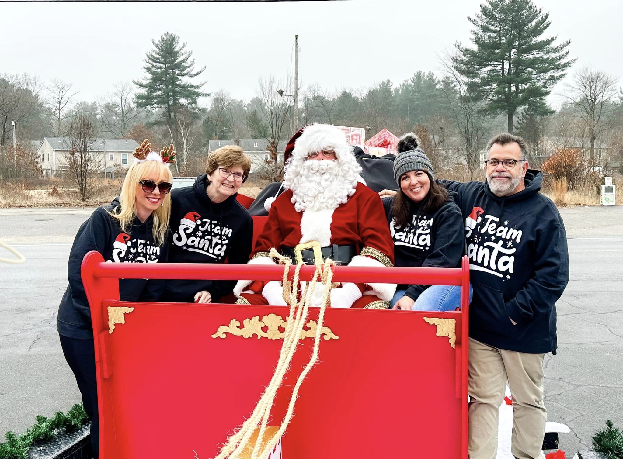 Santa Sleigh Ride through Hudson Hudson New Hampshire