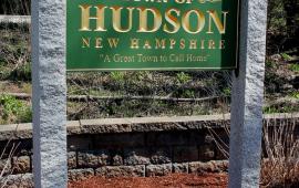 welcome to hudson sign